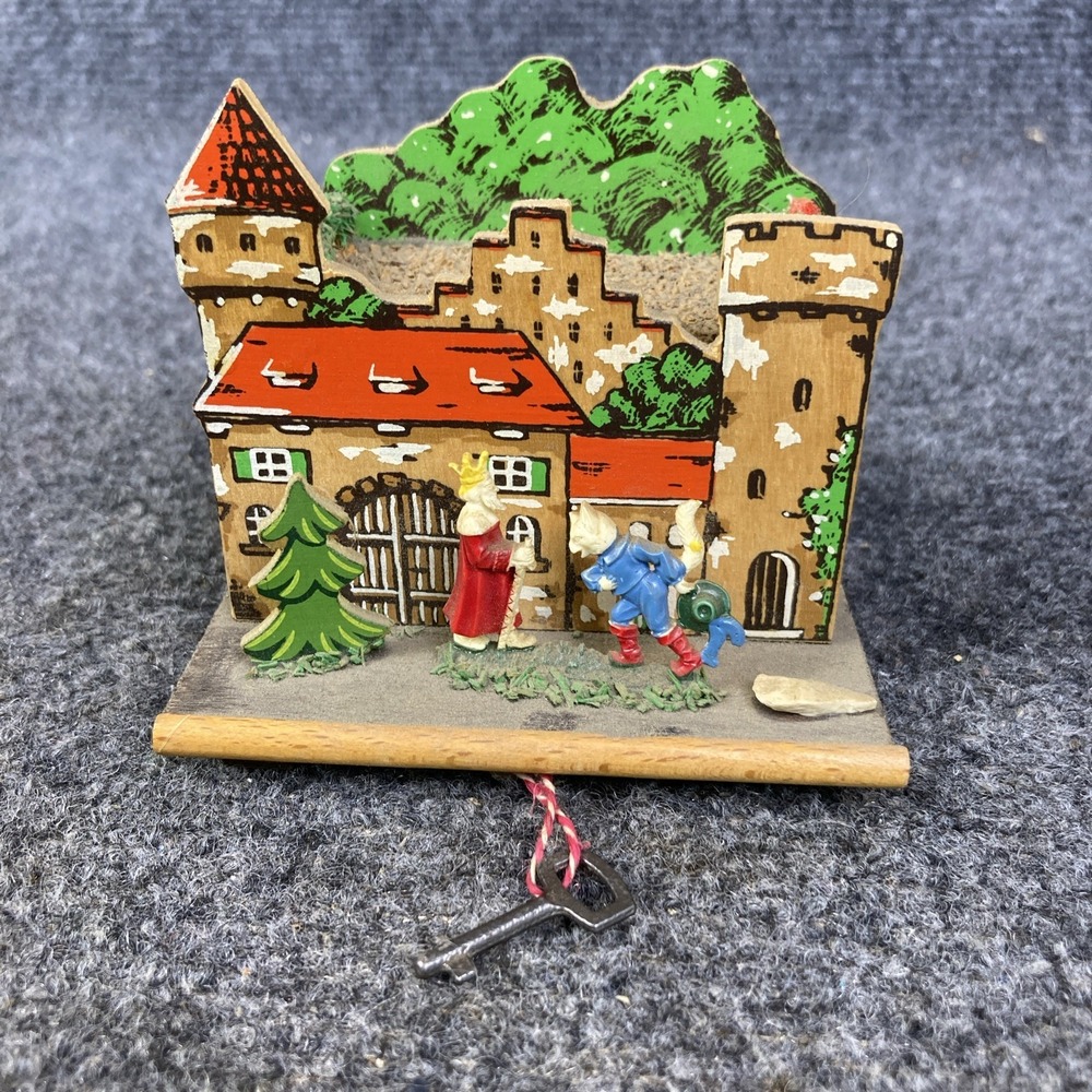 Vintage Puss in Boots Bowing to King in Front of Castle Wood Coin Bank w/ Key